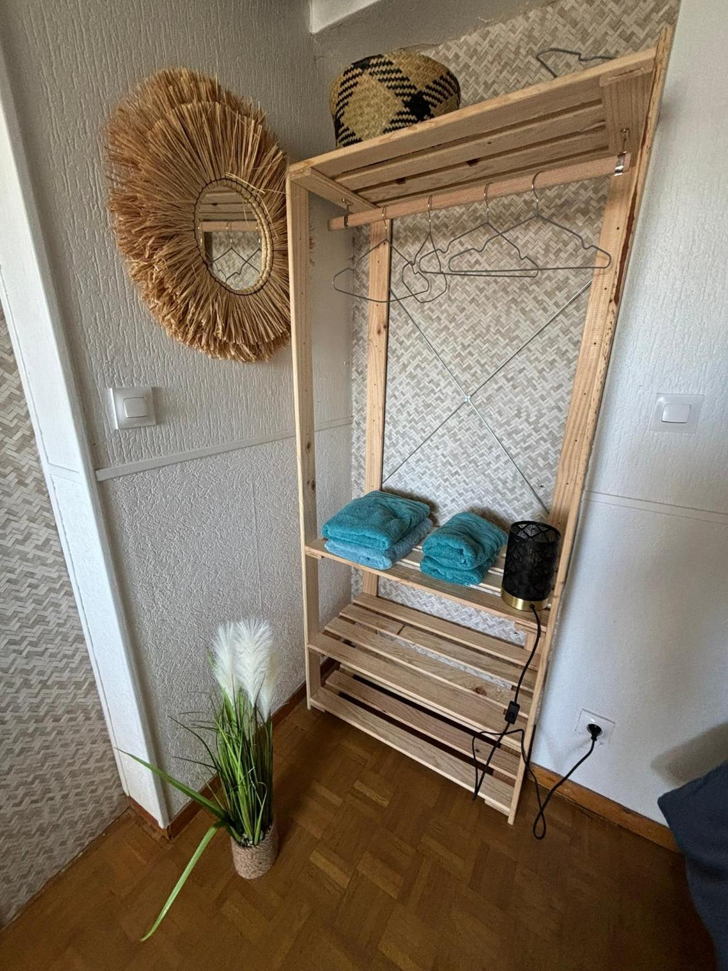 Jungle Cosy Apartment Louviers Exterior photo